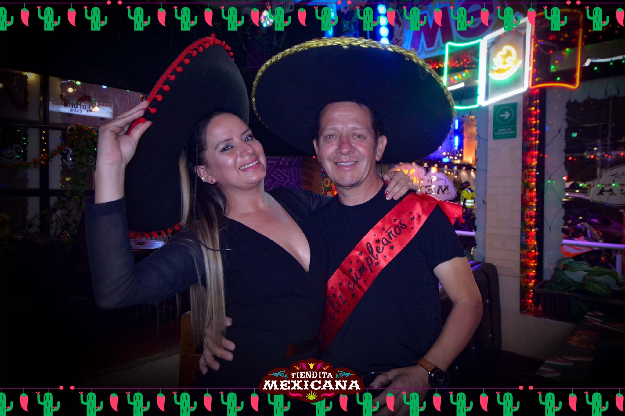 Tiendita Mexicana-0e8caa38-8b5a-44b5-989e-0e59e5dcd455