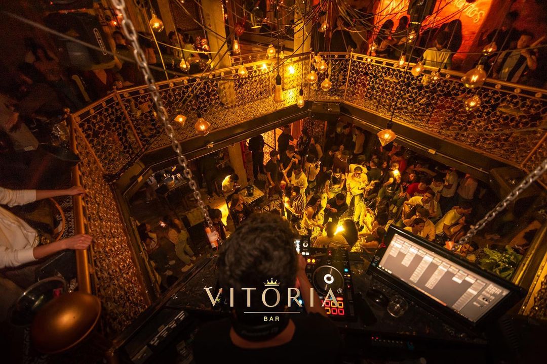 Vitoria-cover